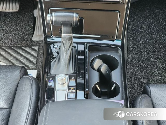 Kia K7 Premier 2020 Черный из Кореи, фото 4