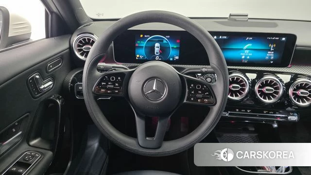 Mercedes-Benz A-Class W177 2020 Белый из Кореи, фото 4
