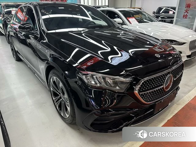Mercedes-Benz E-class 2024 Черный из Китая, фото 4