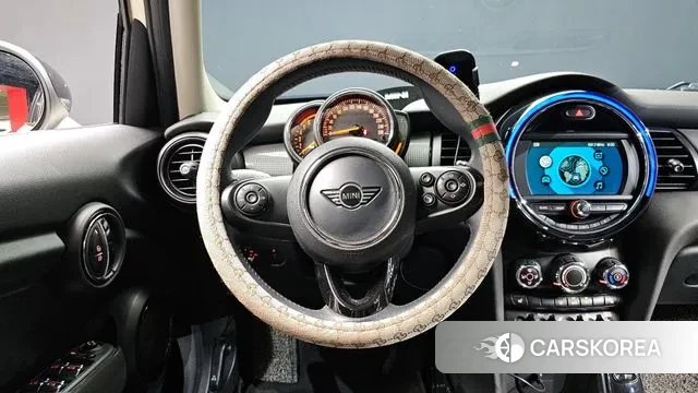 Mini Cooper D 2019 Жемчужный цвет из Кореи, фото 4