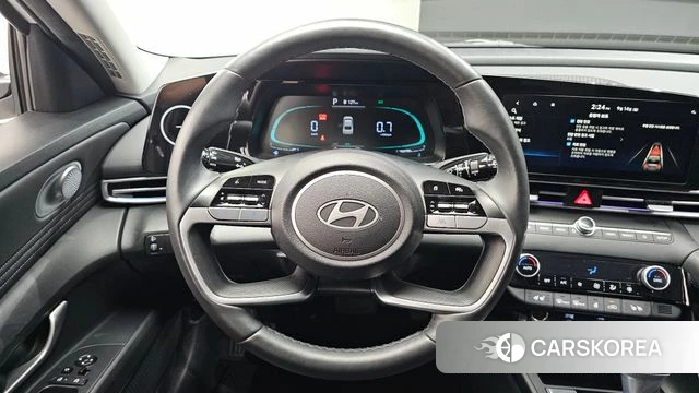Hyundai The New Avante (CN7) 2023 Белый из Кореи, фото 4