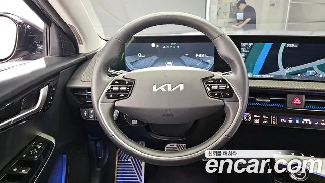 Kia EV6 2023 Серый из Кореи, фото 4