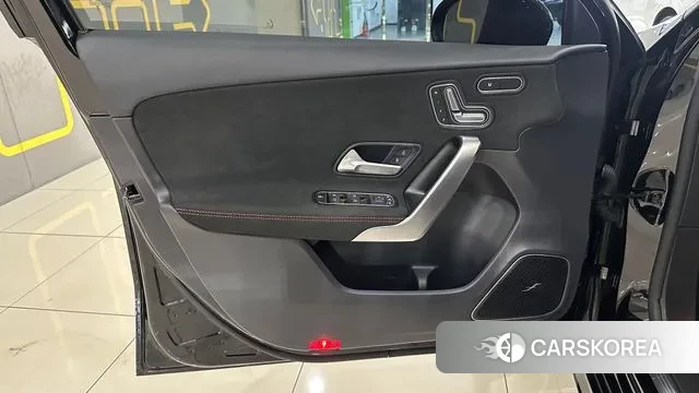 Mercedes-Benz A-Class W177 2025 Черный из Кореи, фото 4