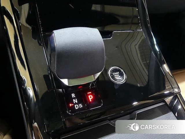 Land Rover Range Rover Sport 3rd Generation 2025 Черный из Кореи, фото 4