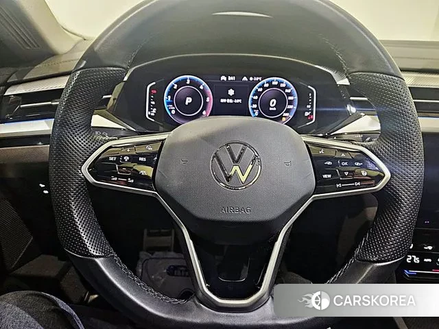 Volkswagen Arteon 2023 Белый из Кореи, фото 4