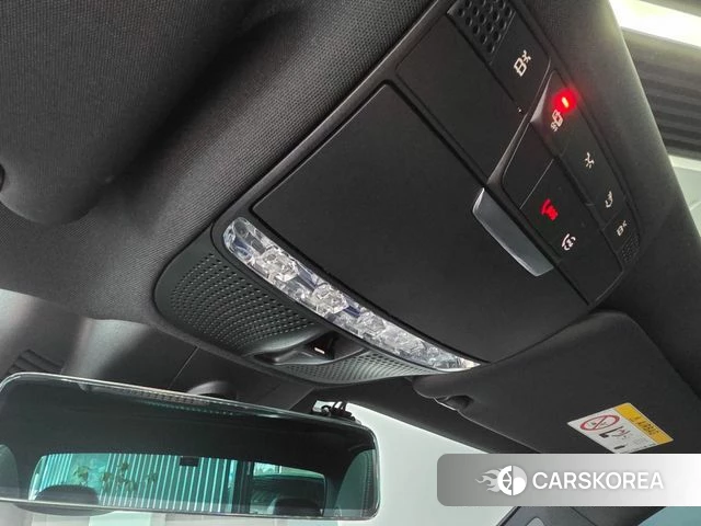 Mercedes-Benz E-Class W213 2022 Черный из Кореи, фото 4