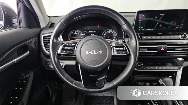 Kia Seltos 2022 Серый из Кореи, фото 4