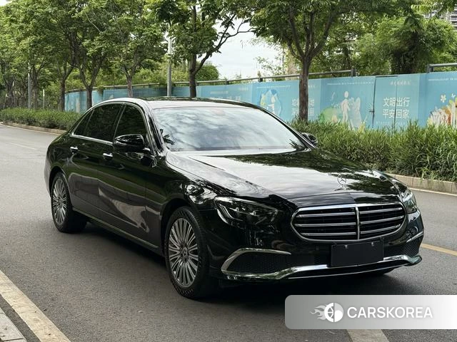 Mercedes-Benz E-class 2022 Черный из Китая, фото 4
