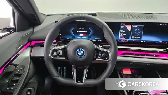 BMW i5 (G60) 2024 Белый из Кореи, фото 4