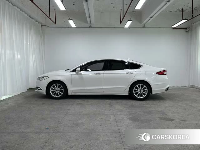 Ford Mondeo 2018 Белый из Китая, фото 4