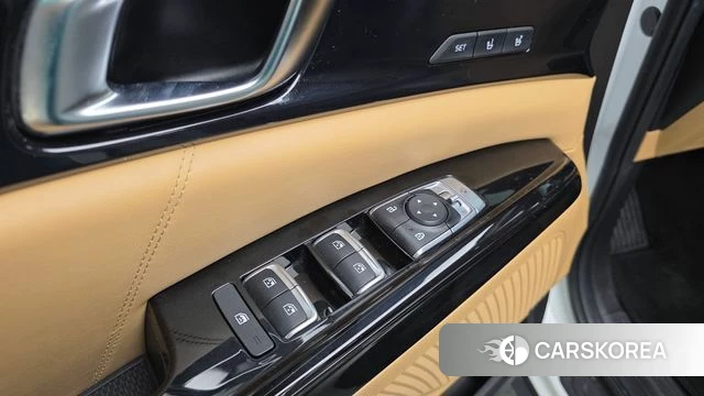 Kia Carnival 4th generation 2023 Белый из Кореи, фото 4