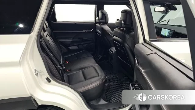 Ssangyong Torres EVX 2024 Белый из Кореи, фото 4