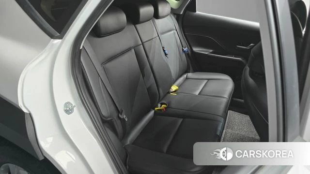 Hyundai Kona (SX2) 2024 Белый из Кореи, фото 4