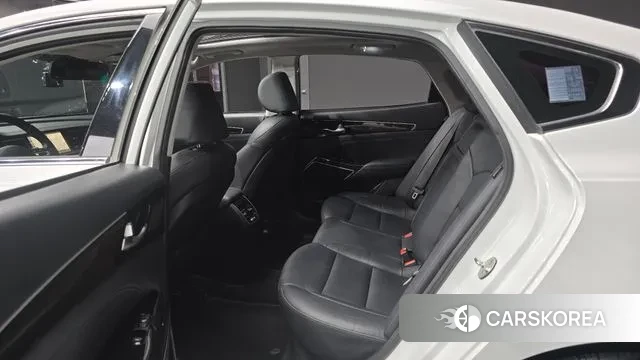 Kia Come New K7 2018 Белый из Кореи, фото 4