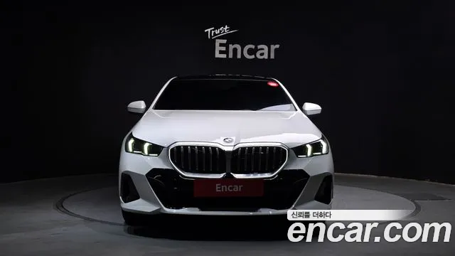 BMW 5 Series (G60) id 2556277 из Кореи 4