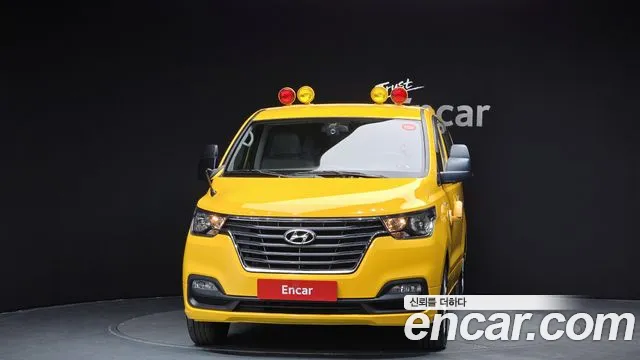 Hyundai The New Grand Starex 2019 Желтый из Кореи, фото 4