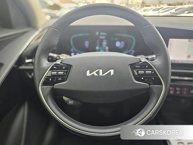 Kia Di Ol Nu Niro 2022 Светло-зеленый из Кореи, фото 4