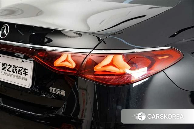 Mercedes-Benz E-class 2024 Черный из Китая, фото 4