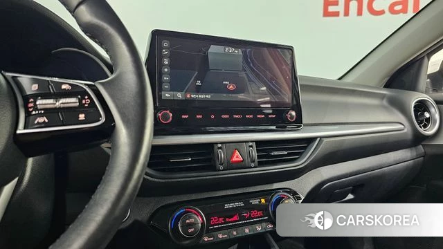 Kia The New K3 2nd generation 2022 Белый из Кореи, фото 4