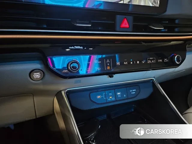 Kia The New Carnival 4th Generation 2025 Серебристо-серый из Кореи, фото 4
