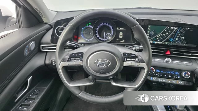 Hyundai Avante Hybrid (CN7) 2022 Белый из Кореи, фото 4