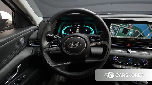 Hyundai The New Avante Hybrid (CN7) 2025 Белый из Кореи, фото 4