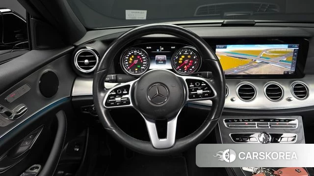 Mercedes-Benz E-Class W213 2020 Белый из Кореи, фото 4