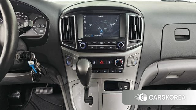 Hyundai The New Grand Starex 2018 Белый из Кореи, фото 4