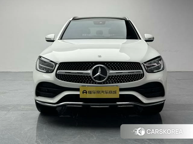 Mercedes-Benz GLC 2022 Белый из Китая, фото 4