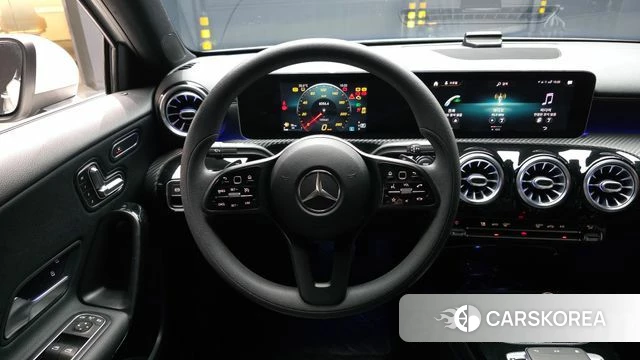 Mercedes-Benz A-Class W177 2020 Белый из Кореи, фото 4