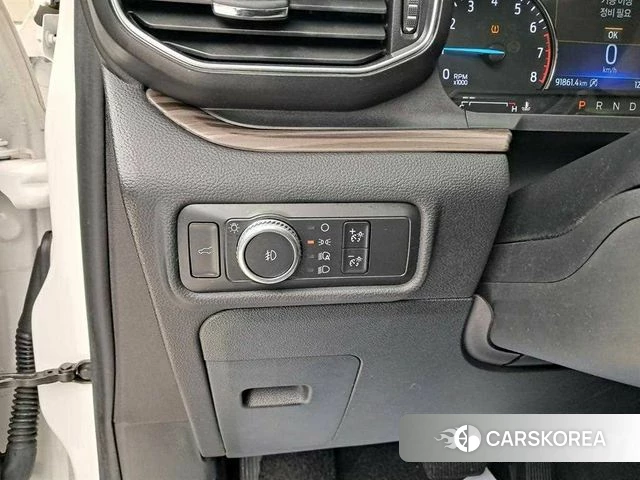 Ford Explorer 6th Generation 2020 Белый из Кореи, фото 4