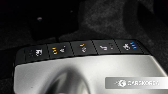 Kia EV6 2021 Черный из Кореи, фото 4