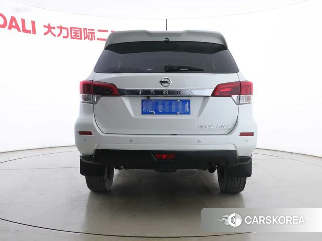 Nissan Tuda 2022 Белый из Китая, фото 4