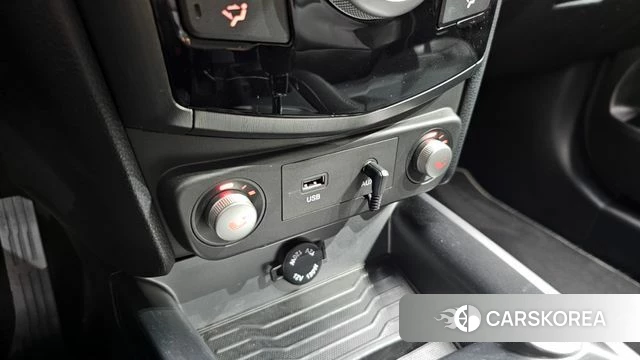 Ssangyong Tivoli Armor 2018 Белый из Кореи, фото 4