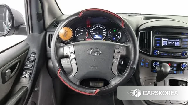 Hyundai The New Grand Starex 2018 Серебристо-серый из Кореи, фото 4