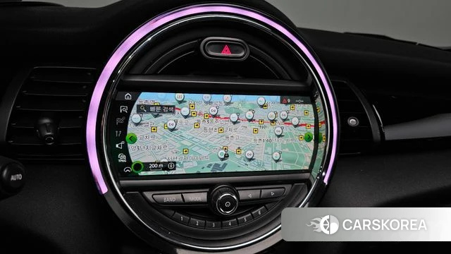 Mini Cooper Convertible 2019 Жемчужный цвет из Кореи, фото 4