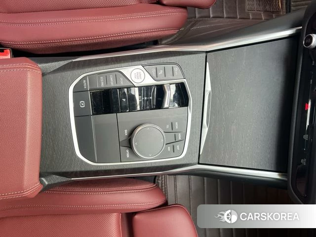 BMW 3 series 2023 Белый из Китая, фото 4