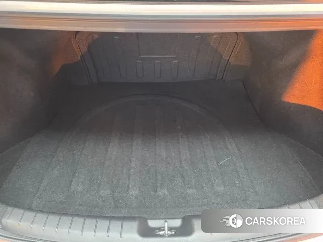 Hyundai Avante AD 2018 Белый из Кореи, фото 4