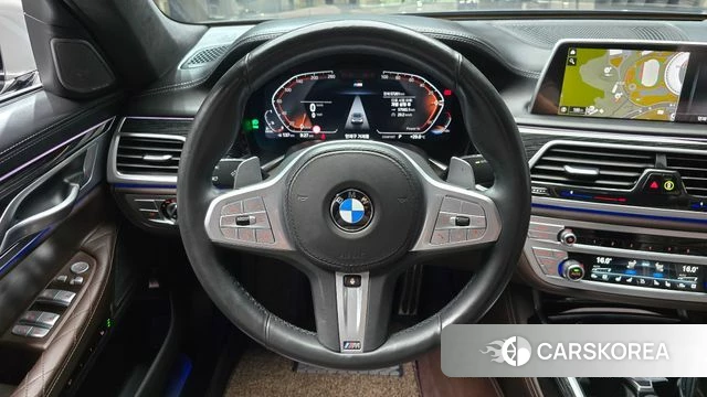 BMW 7 Series (G11) 2021 Серебристо-серый из Кореи, фото 4