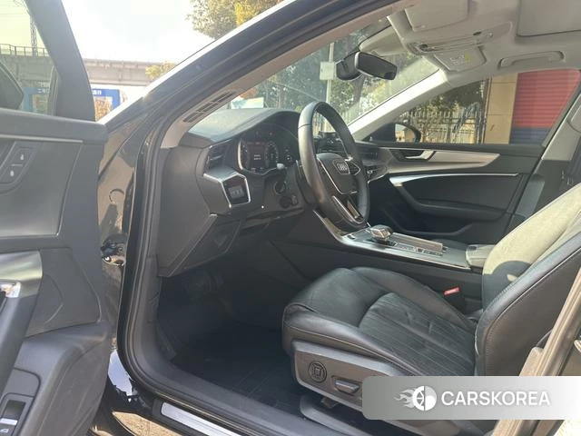 Audi A6L 2022 Черный из Китая, фото 4