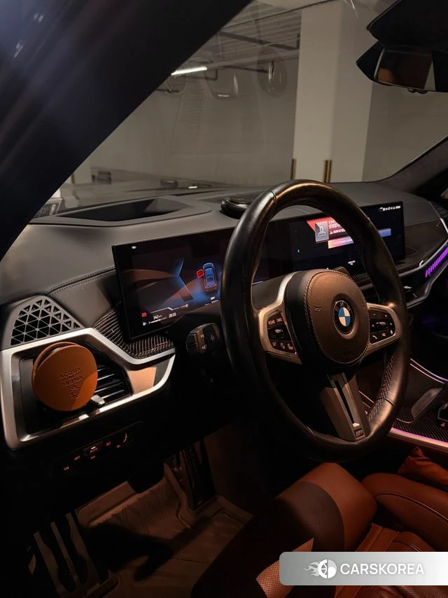 BMW X7 (G07) 2023 Черный из Кореи, фото 4