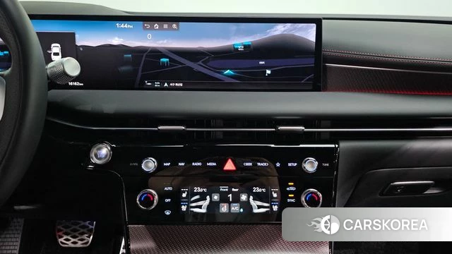 Genesis G80 (RG3) 2024 Белый из Кореи, фото 4