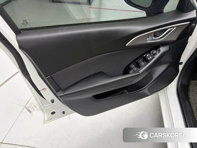 Mazda 3 Angkesaila 2020 Белый из Китая, фото 4
