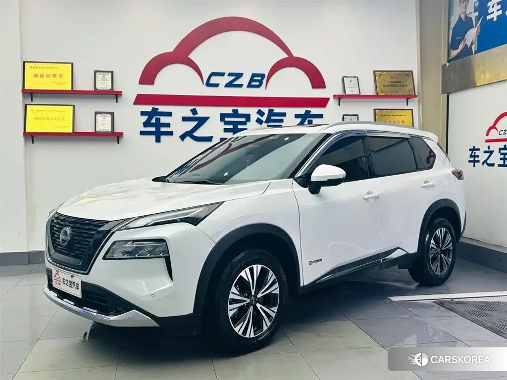 Nissan Qijun 2023 Белый из Китая, фото 4