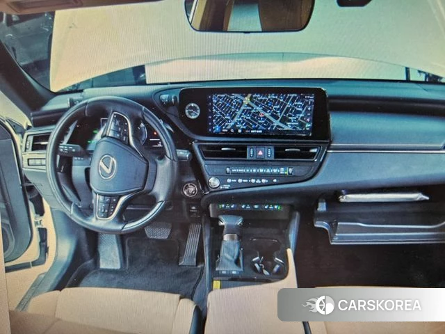 Lexus ES300h 7th generation 2024 Белый из Кореи, фото 4