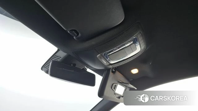 Mercedes-Benz A-Class W177 2020 Белый из Кореи, фото 4