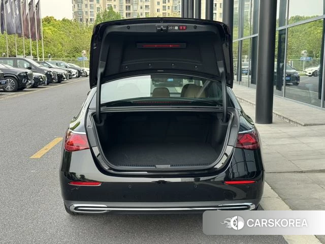 Mercedes-Benz E-class PHEV id 4238795 из Китая 4