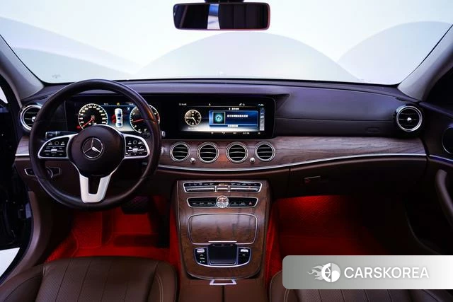 Mercedes-Benz E-class 2019 Черный из Китая, фото 4