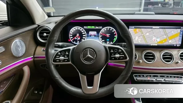 Mercedes-Benz E-Class W213 2019 Белый из Кореи, фото 4