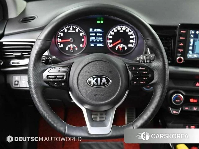 Kia Stonic 2020 Белый из Кореи, фото 4